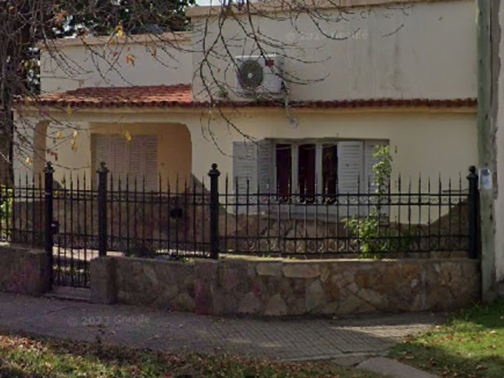 Casa en venta en Mendoza, Crespo