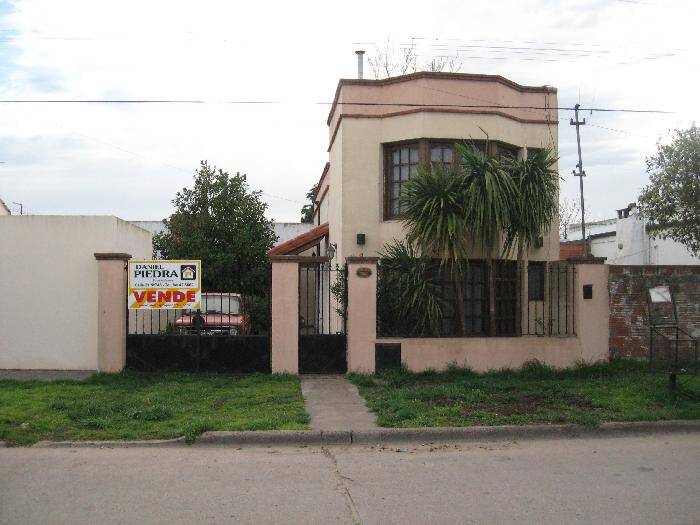 Casa en venta en Calle 15, 1033, Balcarce