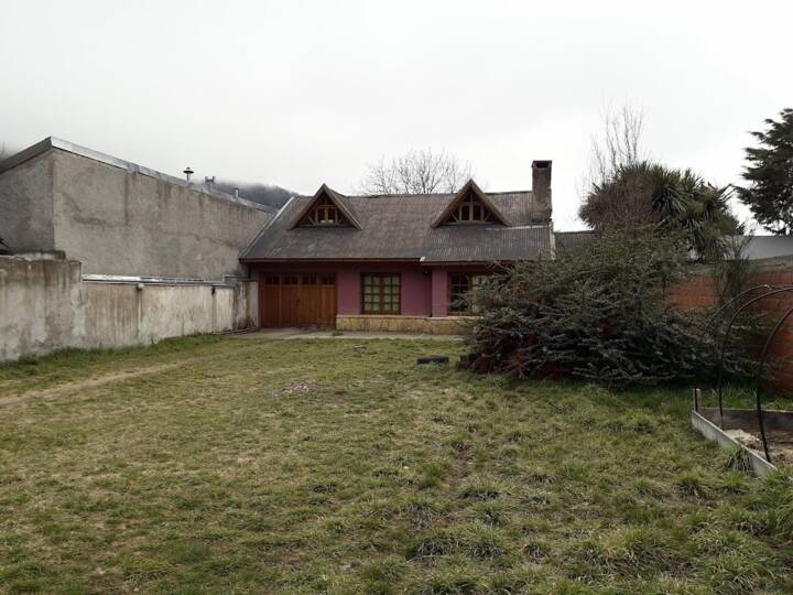 Casa en venta en Coronel Rohde, 358, San Martín de los Andes