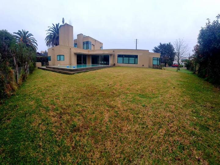 Casa en venta en Country Club Banco Provincia, 2016, Francisco Alvarez