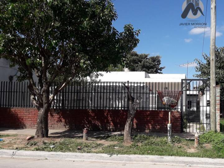 Casa en venta en Rufino Ortega, 2136, Gregorio de Laferrere