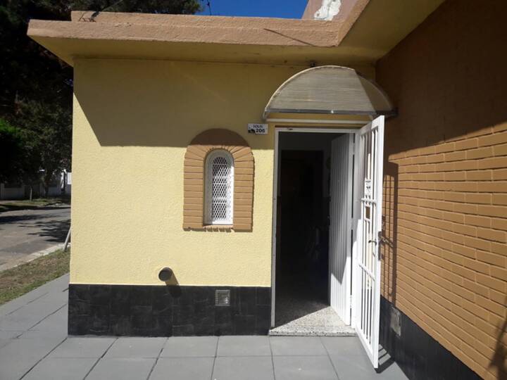 Edificio en venta en Bernardo de Irigoyen, 347, Costa Azul