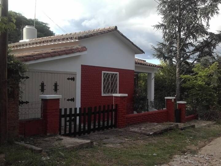 Casa en venta en Las Rosas, Tanti
