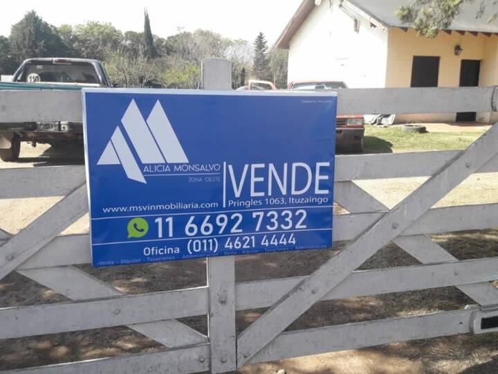 Casa adosada en venta en Medrano, Baradero
