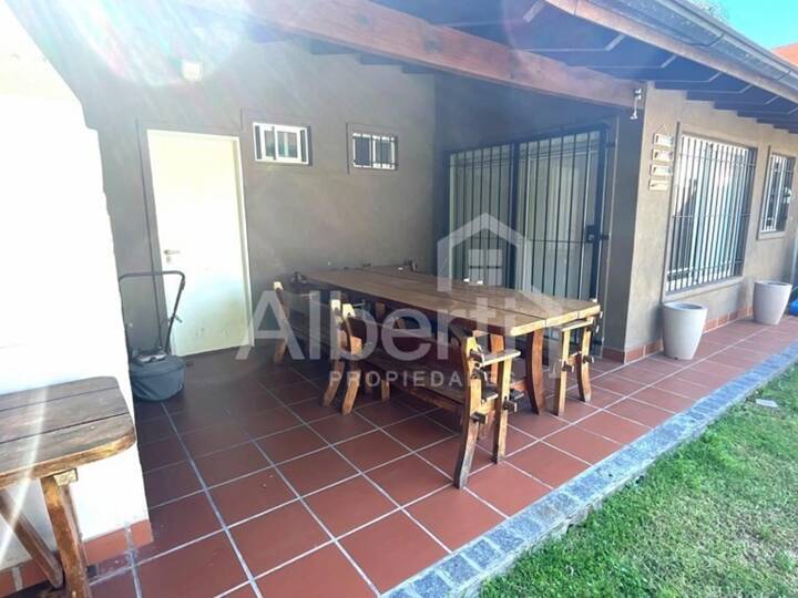 Casa en venta en 899 Uruguay, 899, Buenos Aires