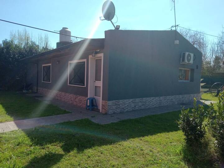 Casa adosada en venta en 25 de Febrero, Villa Vissir