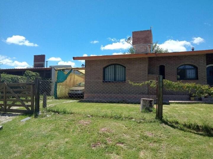 Casa en venta en Francisco Ramírez, Villa Giardino