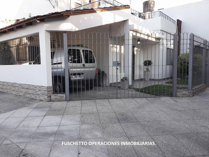 Casa en venta en Joaquín V. González, Godoy Cruz