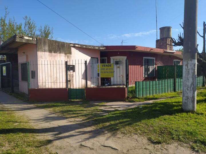 Casa en venta en Hilario Cuadros, 599, Parque San Martín