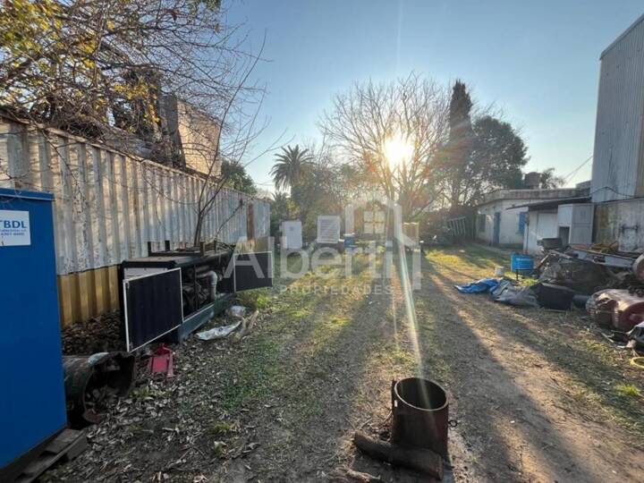 Terreno en venta en Donato Álvarez, Buenos Aires