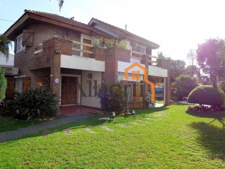 Casa en venta en América, 3853, Villa Luzuriaga