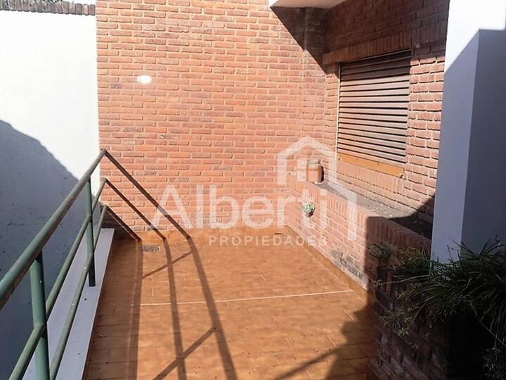 Casa en venta en Alberto Vignes, 1402, Haedo