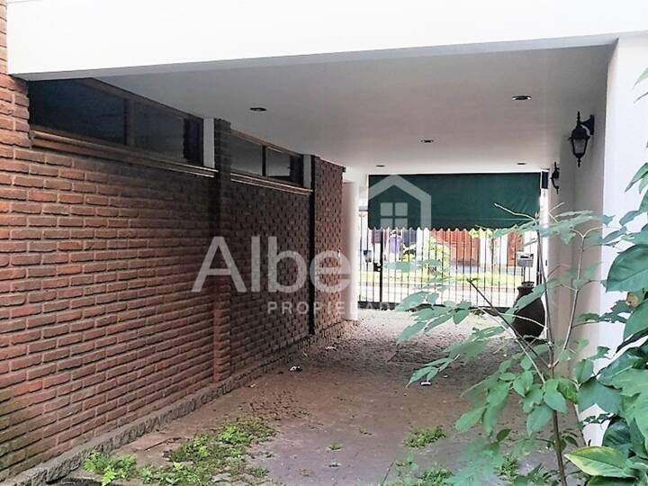 Casa en venta en Alberto Vignes, 1402, Haedo