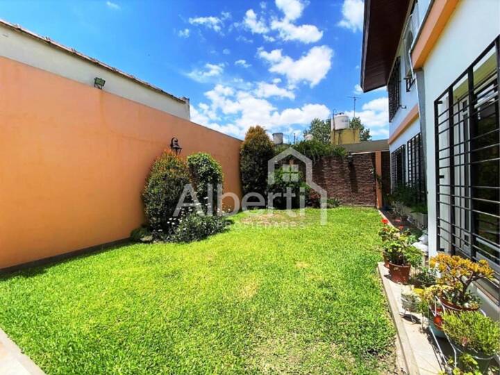 Casa en venta en Esmeralda, 750, Haedo