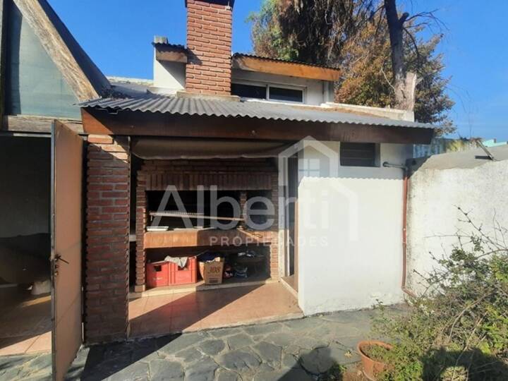 Casa en venta en Dorrego, Buenos Aires