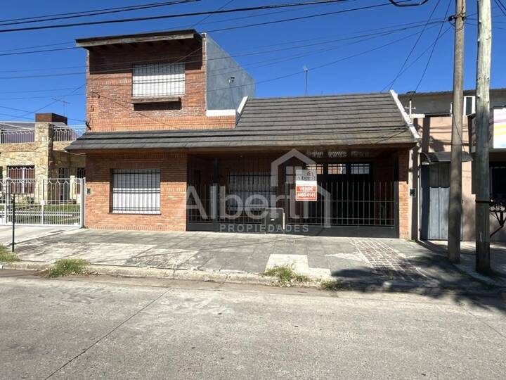 Casa en venta en Mercedes Álvarez, 1933, El Palomar