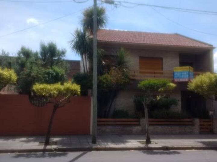 Casa en venta en Avenida Intendente Crovara, 1100, La Tablada